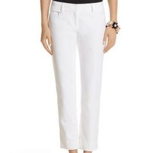 White House Black Market, perfect form crop, white